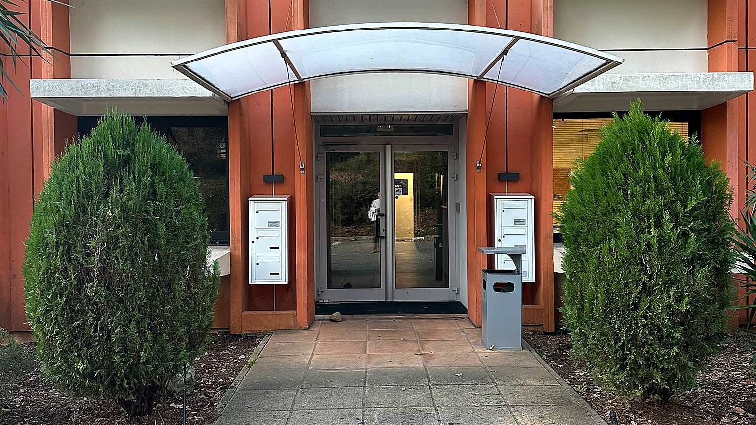 Entrée du bâtiment